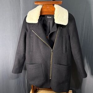 Madewell, Size Med, Wool/Cashmere Blend, Removable Sherpa Collar.